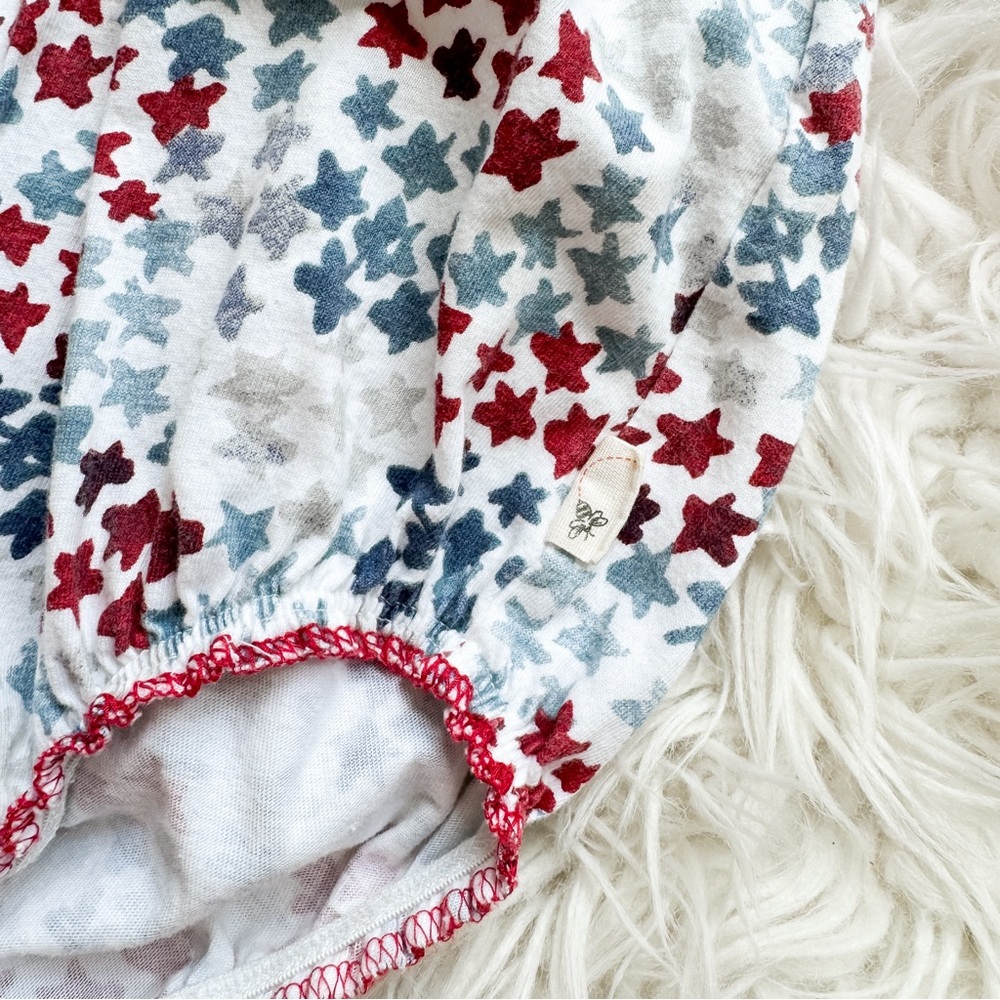 Burt’s Bees Baby | Red White and Blue Smocked Bubble Romper - Picture 4 of 6